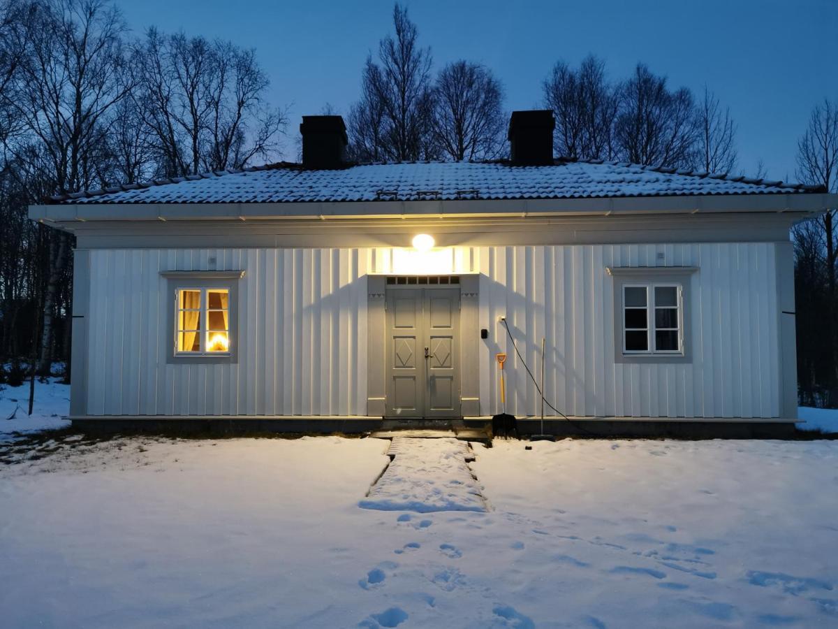 Are Husa Herrgardsflygel, 83794 Jarpen Exterior photo